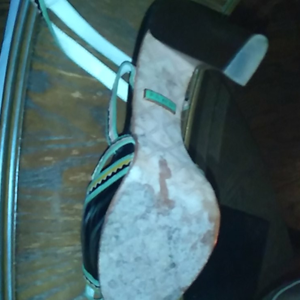 Shoes - Picture 3 of 3